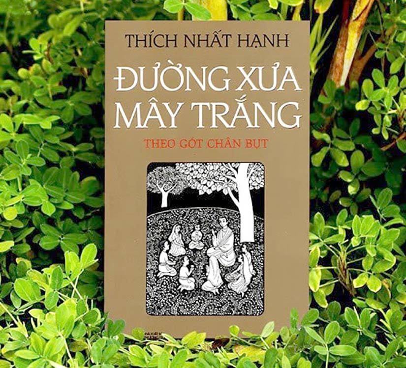 Sách Đường Xưa Mây Trắng