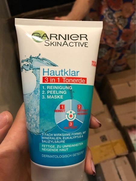 Sữa rửa mặt Garnier 3 in1 xanh Đức