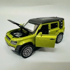 Mô Hình Xe Ran Rover Defender Xanh Rêu 1:36
