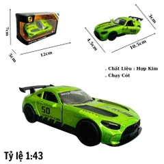 Mô Hình xe mẹc màu xanh lá có họa tiết tỉ lệ 1:43 Hợp kim có thể mở cửa - bánh sau chạy cót
