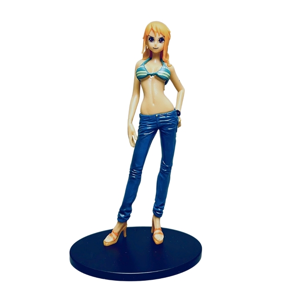 Mô Hình OnePiece Nami Dáng Đứng Siêu Ngầu Cao 18cm